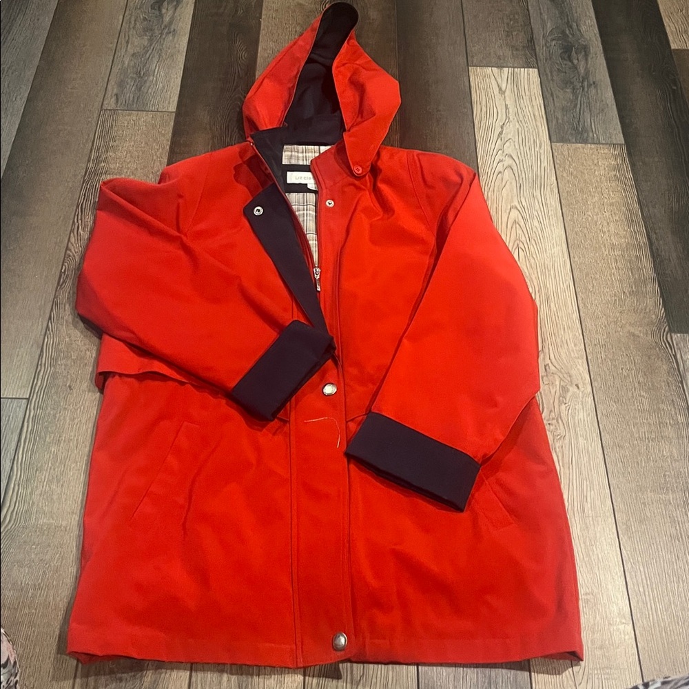 Liz Claiborne Women's Red Raincoat with blue Accents